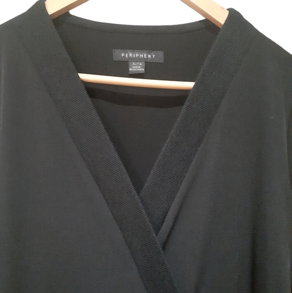 Periphery Women's Jersey Top Long Sleeve Assymetrical Front Hem Black Size XL - Picture 2 of 7